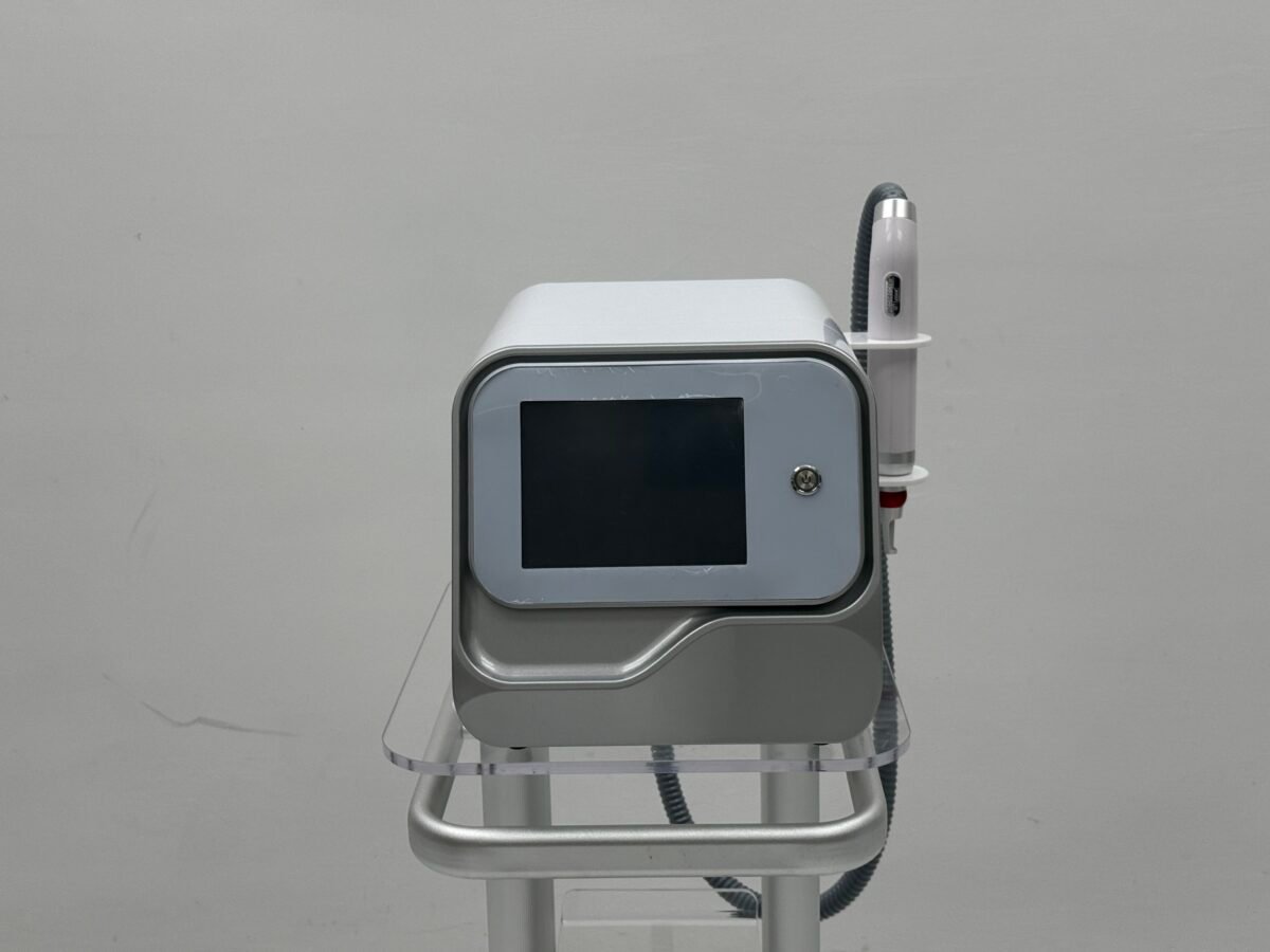 Professional Q Switch Picosecond Nd Yag Carbon Peel Equipment for Tattoo Pigment Removal - Image 5